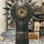 Lampe Soleil de Georges Pelletier en céramique émaillée noir, or et platine