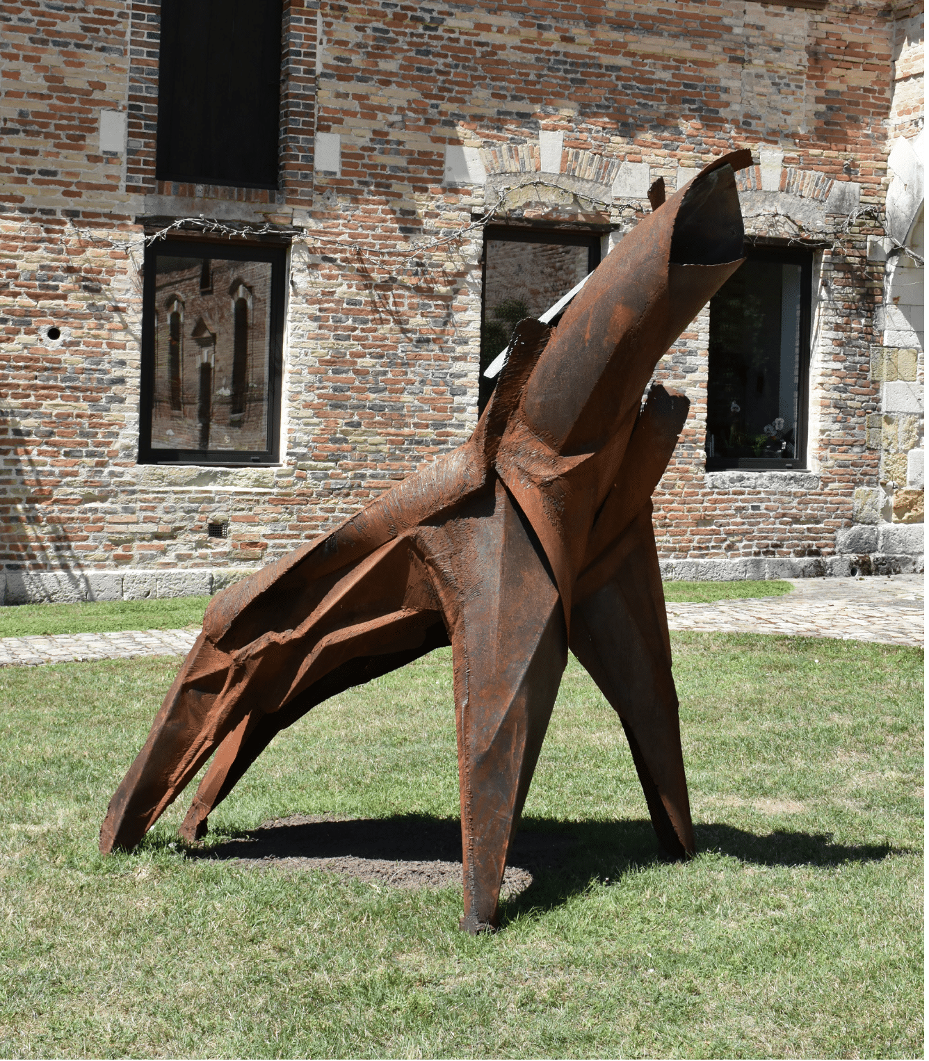 Bête sculpture acier corten et cuivre de Julien Allegre